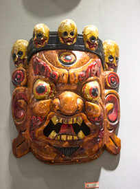 �������