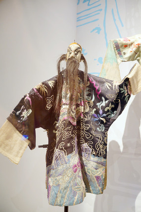 ���������ǿľżϷ��ɫ����