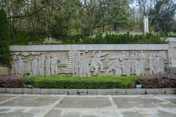 �ڻ���̿�������