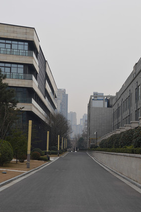 �ִ�д��¥����·