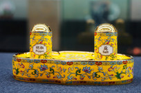 ������Բ�֦���ܵ���Ͳ