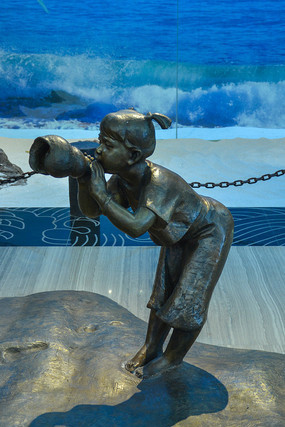 �����ݵ�СŮ������