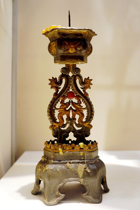 ���ʱ��ͭ��������̨