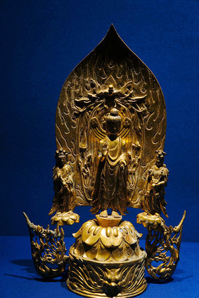 ��������κ��