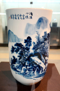 �໨��ɽˮ�滭ƿ