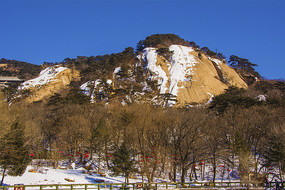 ǧɽ��Ȫ�¶���ɽ��