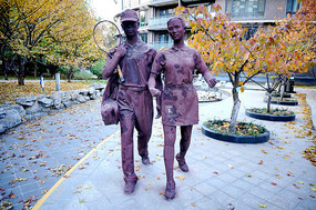 ���޴����������