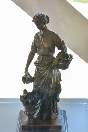 �������Ů��