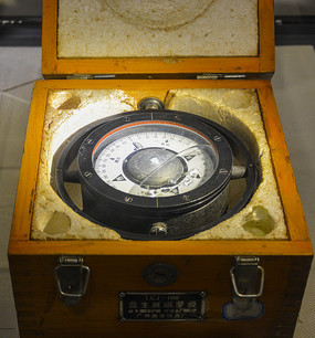 ����LCY���޾�