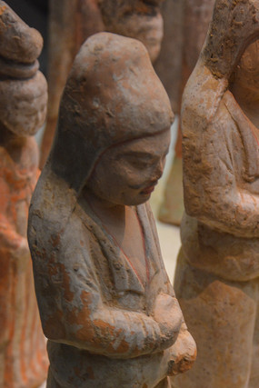 �����Ƴ��ʻ���̫��ٸ