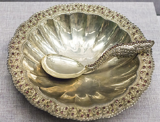 �ⱦʯ���̺�����