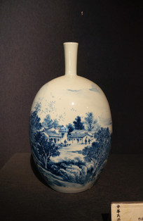 �Ĺ�����໨ƿ