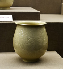 ��Ҥ������ˮ�̻�ƿ