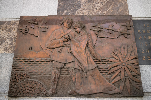 ��������Ů����