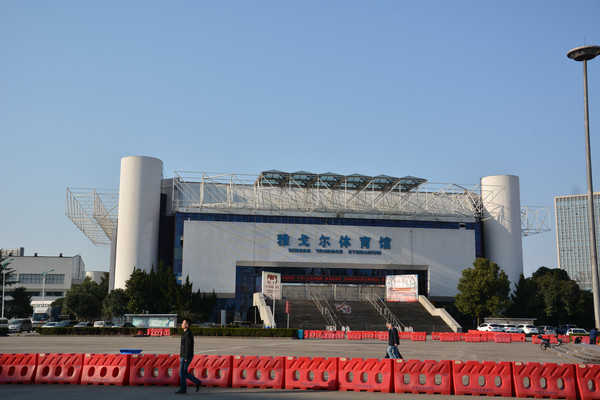 ����������