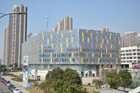 ���ظ������͹㳡