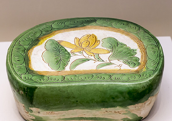 ����Ҥ��ɫ�ɻ�����