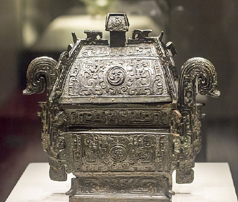 ��ͭ����