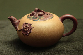 ��ɫ��ɰ��