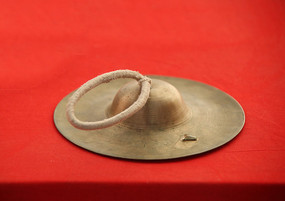 �����ͭ��