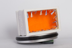 ����������