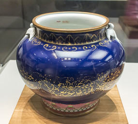 �����ʺ������