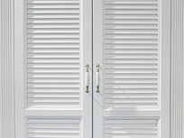 ��ɫ����