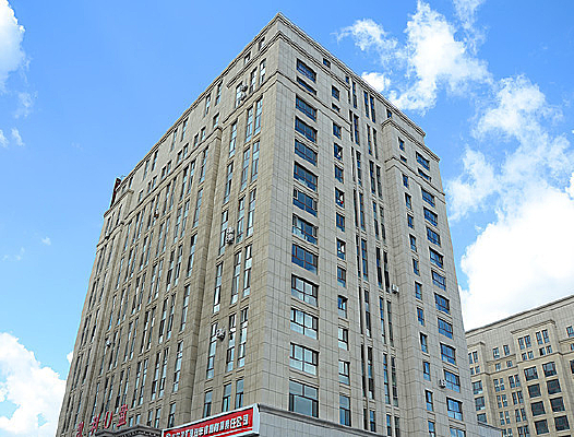 �����㳡����U�̸�