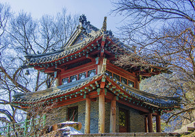 ǧɽ��Ȫ�¹�¥