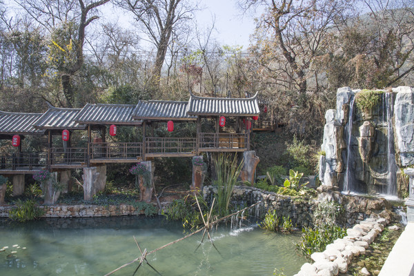 ��������Ȫ��Ȫ