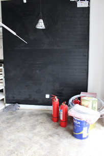 ��ɫ��ľ�屳��ǽ