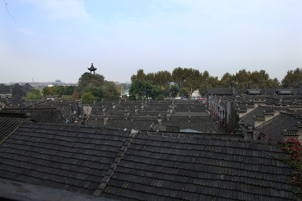 ���߷���