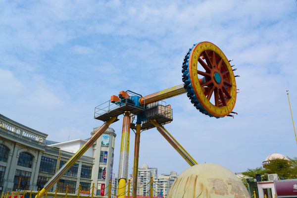 ������ת