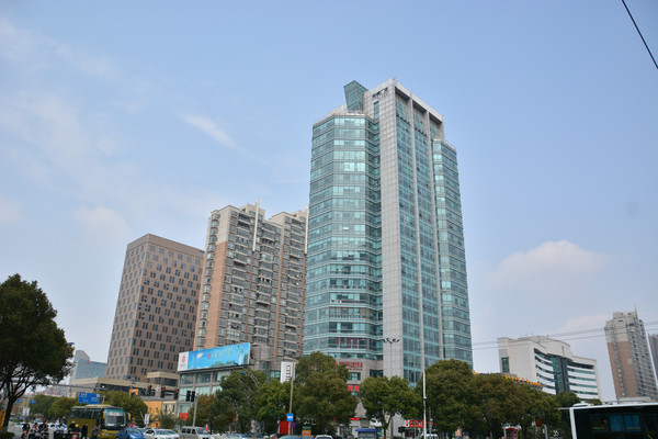 ���˲Ƹ��㳡��¥