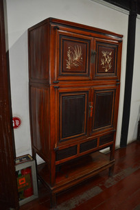 ��ʽ���¹�