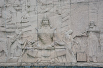 ������н����