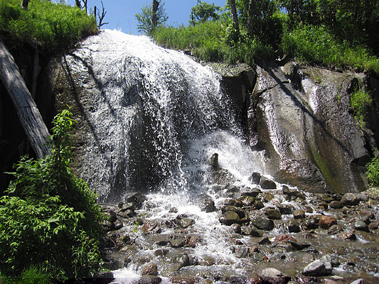 ��ɽ�ٲ��羰ͼƬ