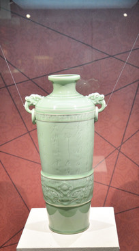 ��ȪҤ˫����ƿ