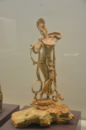 ľ����Ʒ����