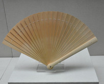 �ձ�����