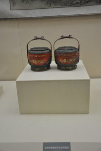 �����Ứ���ƾ���