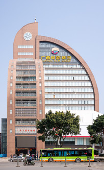 ��Ӱ���Ŵ�¥