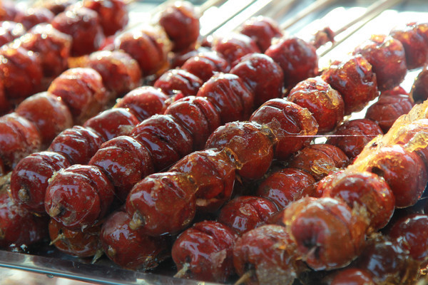 �ϱ�����ɫ