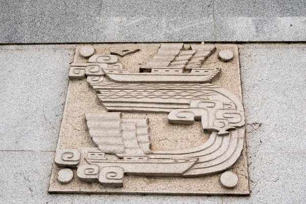 ���� �Ŵ�