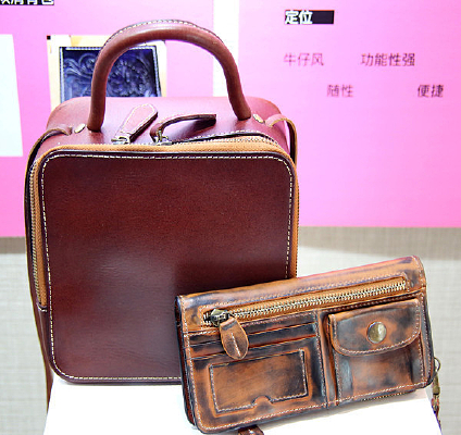 ��ɫ��ʽǮ��