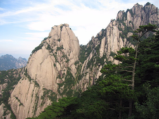 ��ɽ����