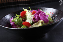 �л�����