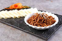 ���н���˿