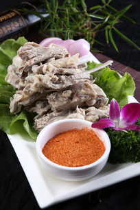 �ְ�����