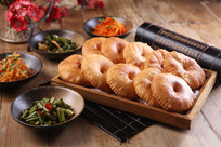 ��ɫũ���ͱ�